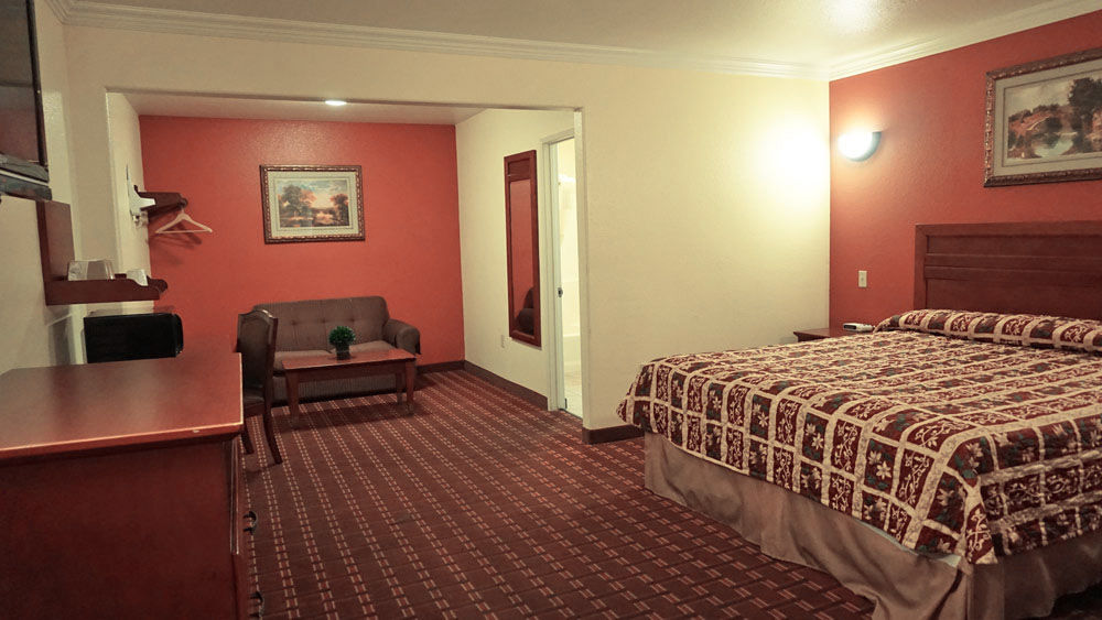 Regency Inn & Suites Downey Dış mekan fotoğraf