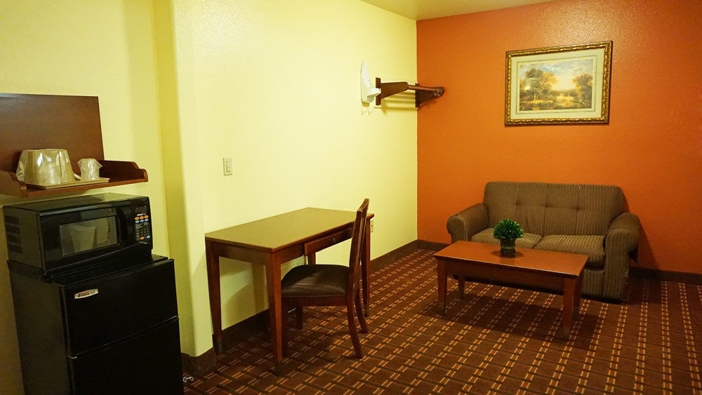 Regency Inn & Suites Downey Dış mekan fotoğraf
