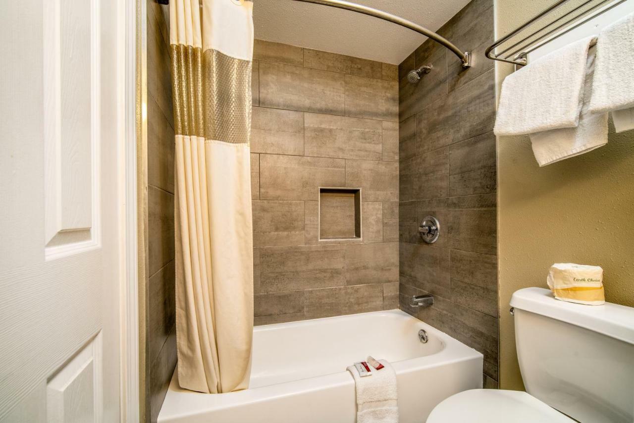 Regency Inn & Suites Downey Dış mekan fotoğraf